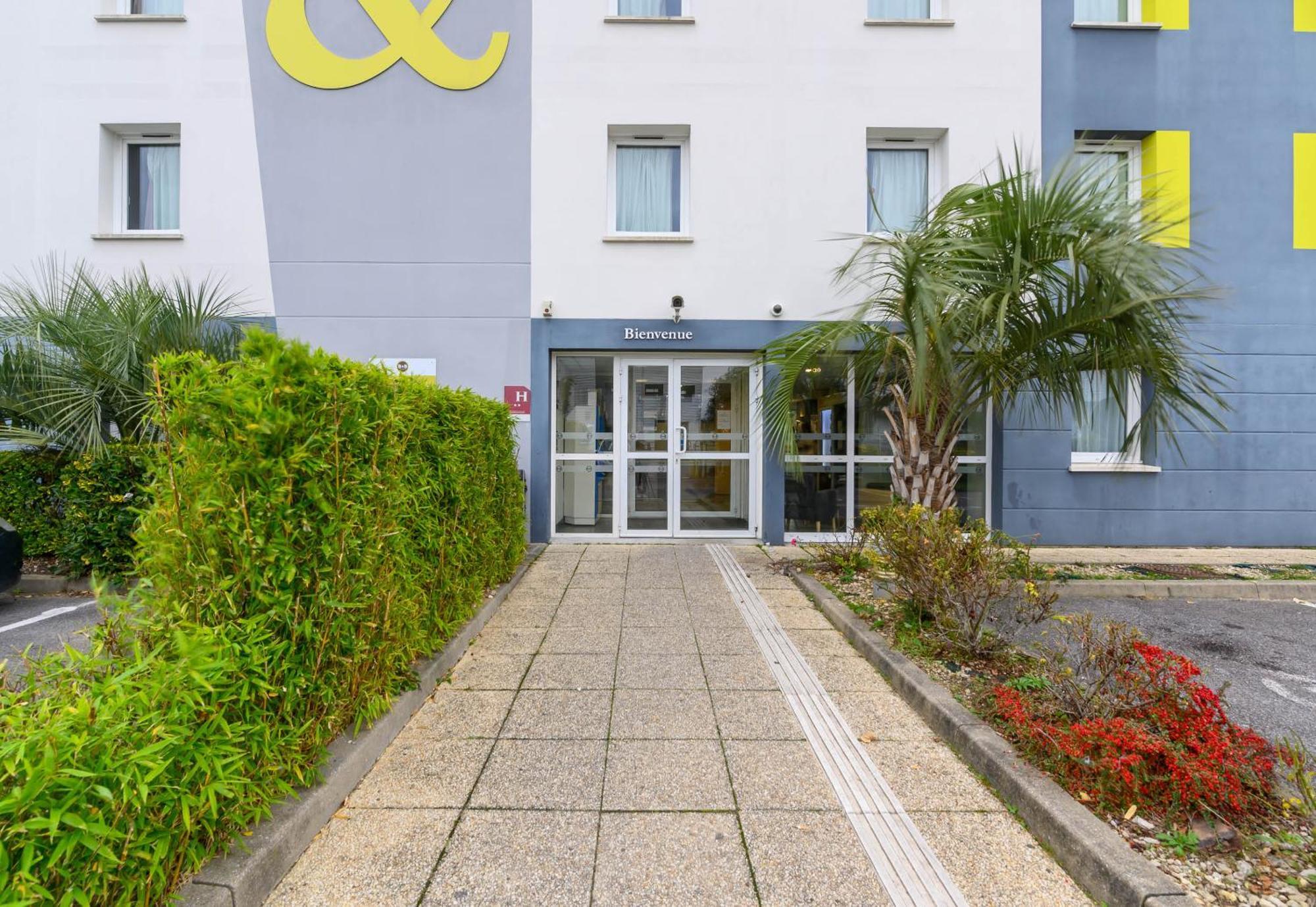 B&B Hôtel Creil Chantilly Exterior foto